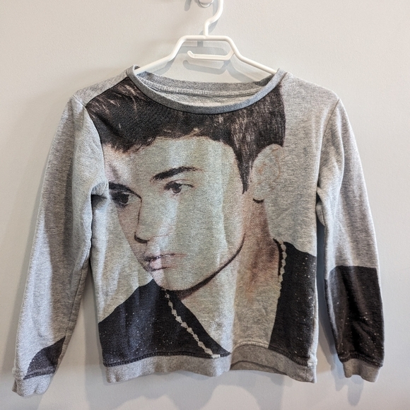 Justin Bieber Crewneck Sweater Small - Picture 1 of 3